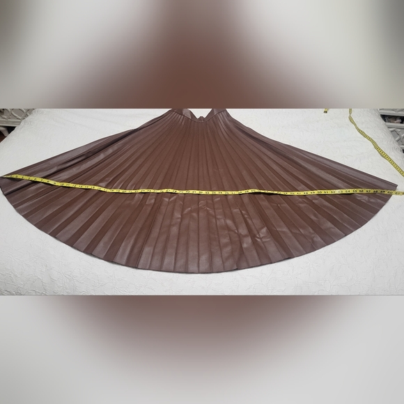 H&M Brown Leather Midi A-Line Pleated Skirt Full Circle - Picture 7 of 15